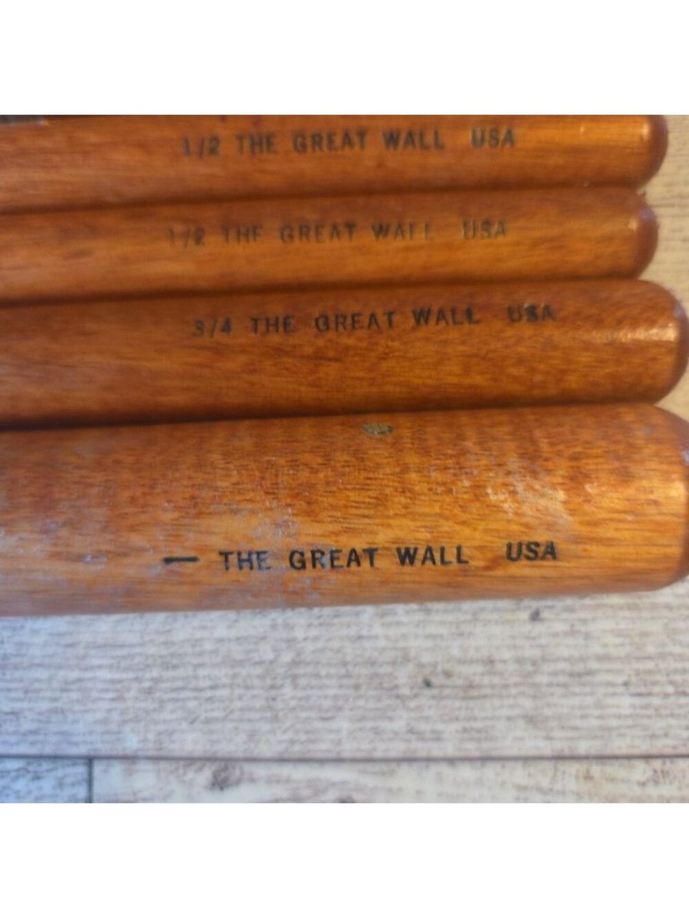 6 Stencil Brush Set The Great Wall 4 and 2 Used 5"-6" Long Handles - Picture 4 of 9